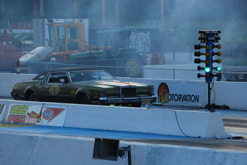 Illustration for article titled Break Out The Calendars: LeMons Versus BABE Rally Cars At The Dragstrip!